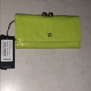 Wallet